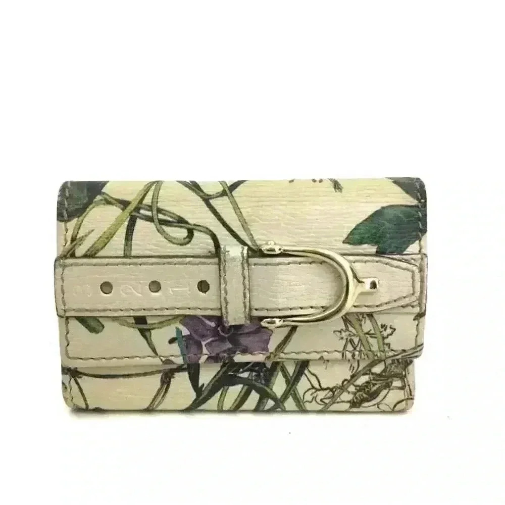 Gucci Flora Ivory Leather Key Case Unisex Floral Keyring